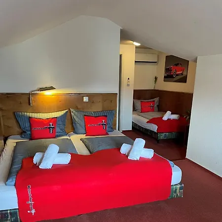 Hotel Mustang Am Grossen Garten Dresde