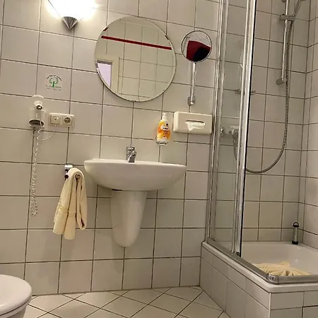 Mustang Am Grossen Garten Hotel