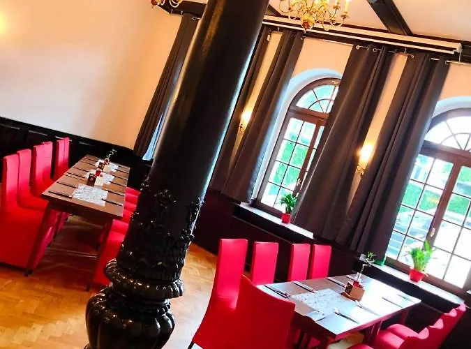 Mustang Am Grossen Garten Отель Дрезден