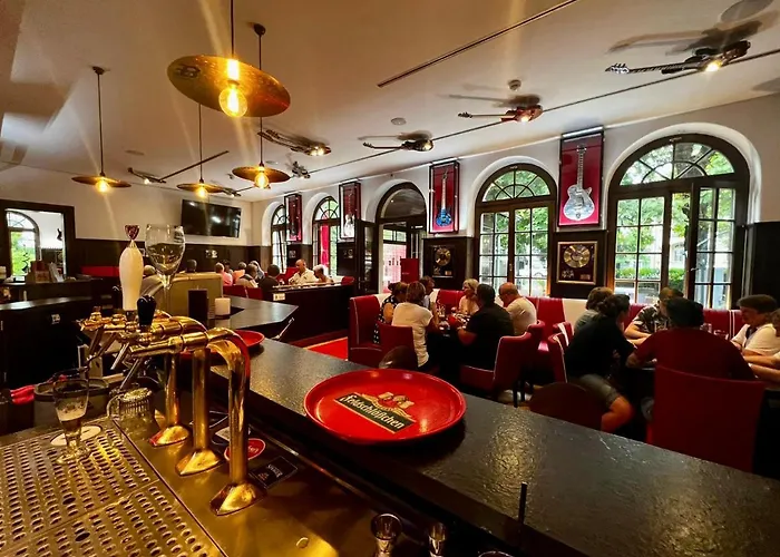 Mustang Am Grossen Garten Drezno